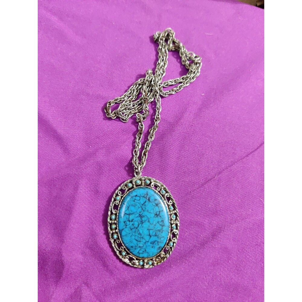 Faux Turquoise pendant on silver tone ch